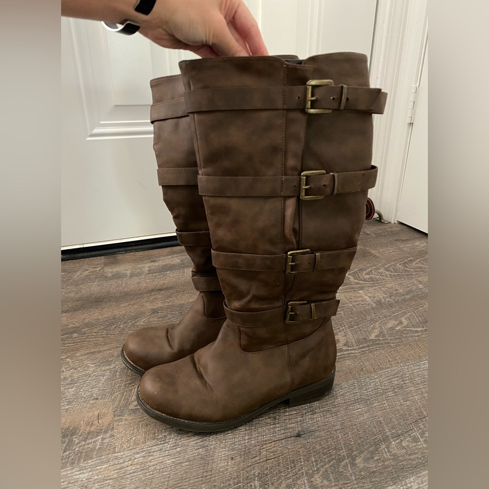 2 Lips Too Boots with Buckles